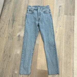 Levi’s 501 skinny light blue